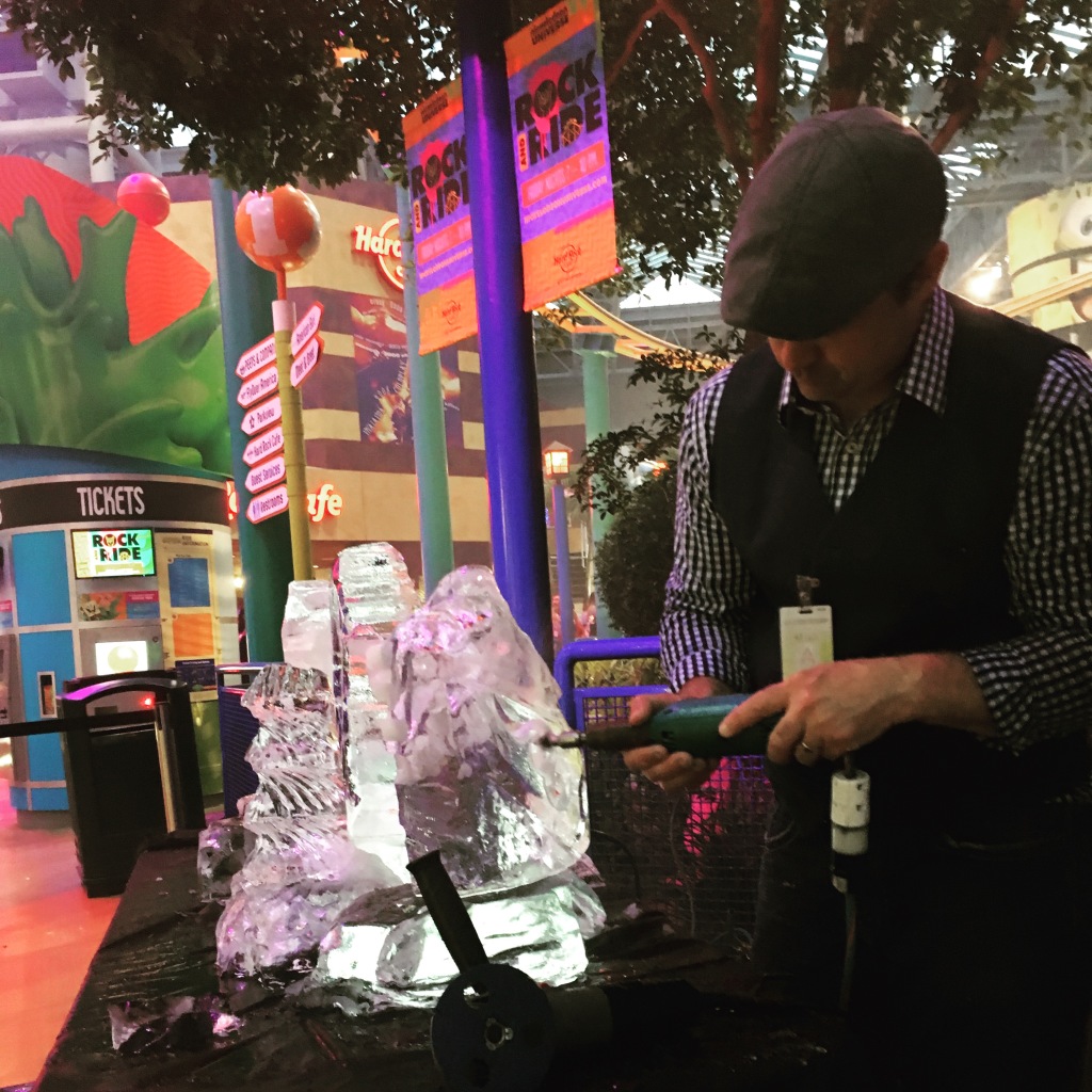 Ice Carver at event